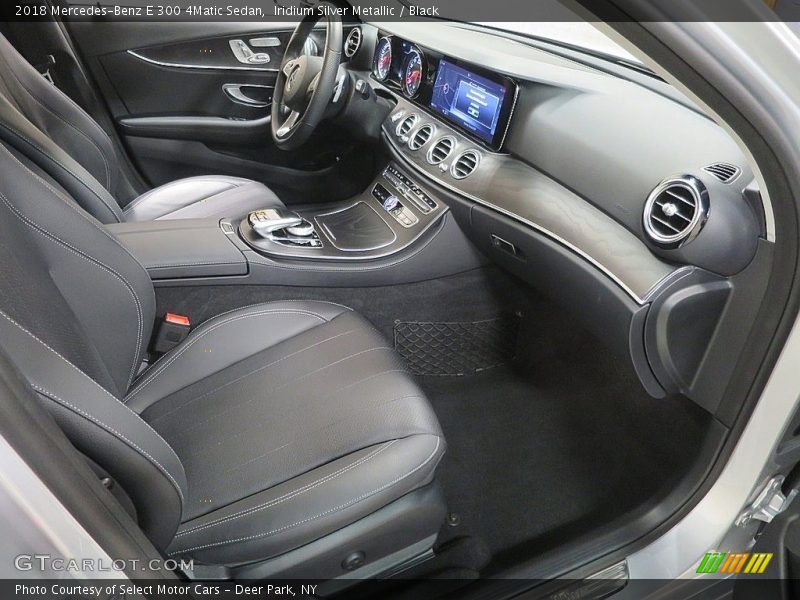 Iridium Silver Metallic / Black 2018 Mercedes-Benz E 300 4Matic Sedan