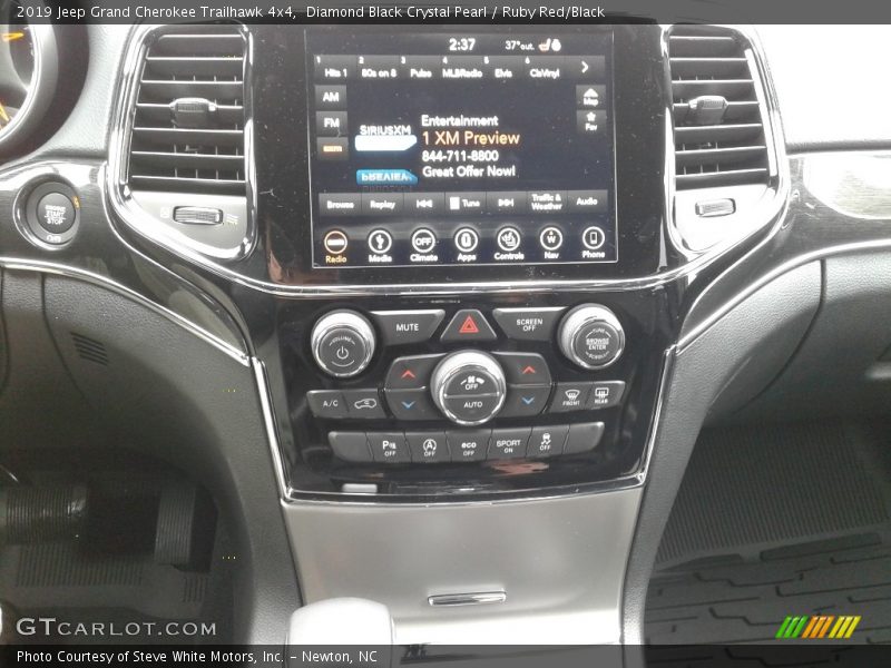 Diamond Black Crystal Pearl / Ruby Red/Black 2019 Jeep Grand Cherokee Trailhawk 4x4