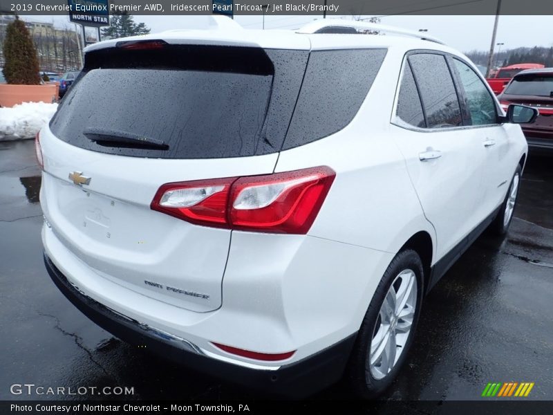 Iridescent Pearl Tricoat / Jet Black/Brandy 2019 Chevrolet Equinox Premier AWD