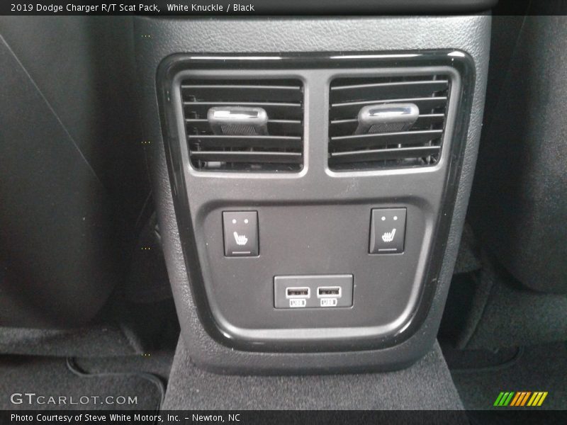 White Knuckle / Black 2019 Dodge Charger R/T Scat Pack