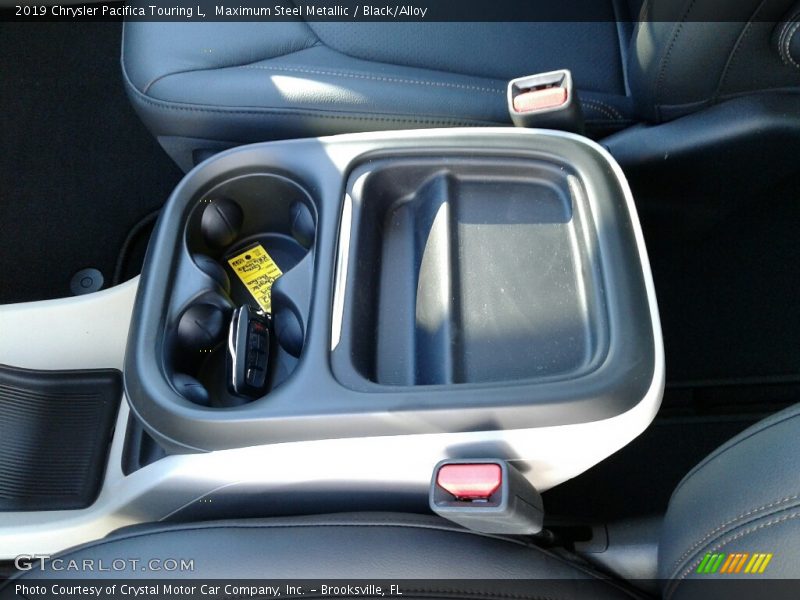 Maximum Steel Metallic / Black/Alloy 2019 Chrysler Pacifica Touring L