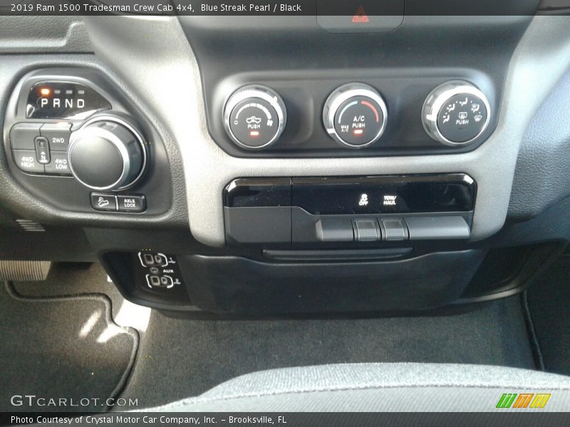 Blue Streak Pearl / Black 2019 Ram 1500 Tradesman Crew Cab 4x4