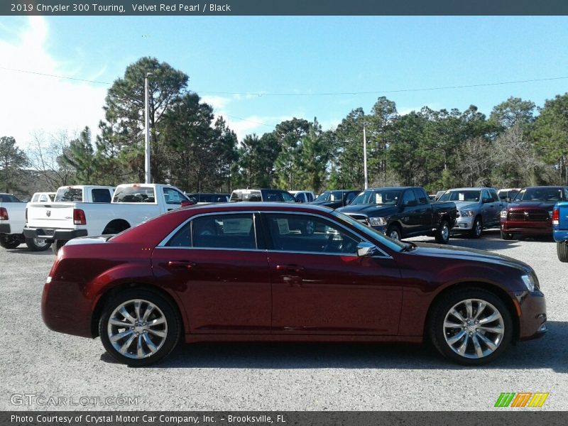 Velvet Red Pearl / Black 2019 Chrysler 300 Touring