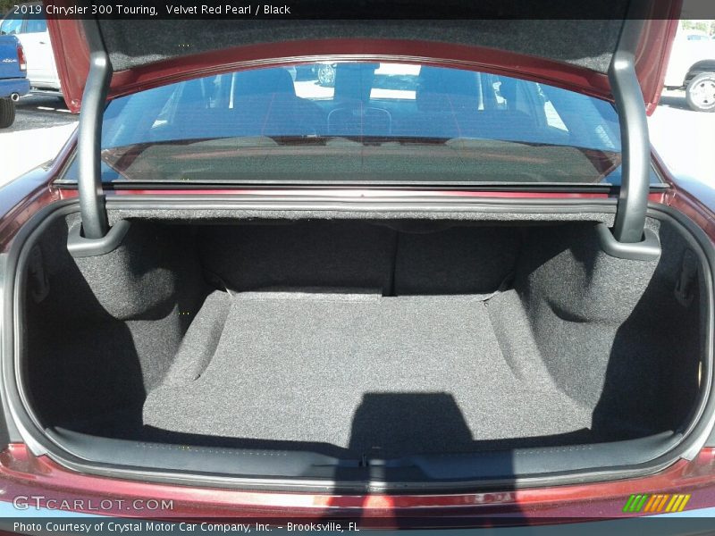 Velvet Red Pearl / Black 2019 Chrysler 300 Touring