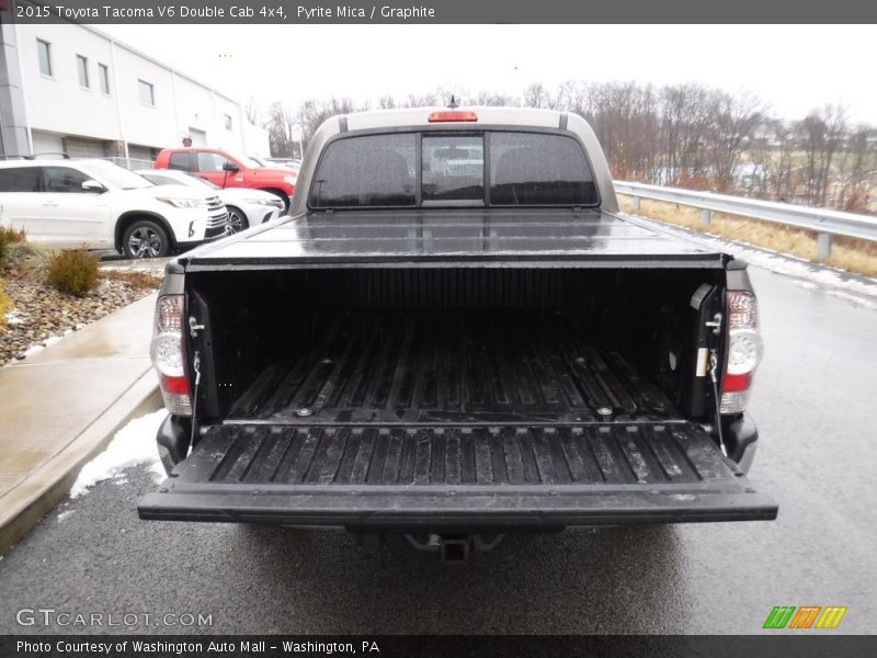 Pyrite Mica / Graphite 2015 Toyota Tacoma V6 Double Cab 4x4
