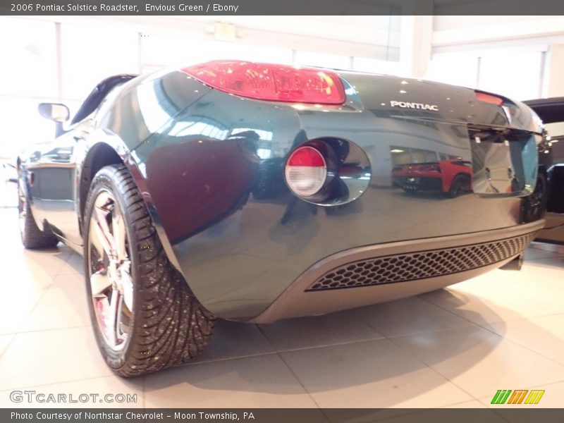 Envious Green / Ebony 2006 Pontiac Solstice Roadster