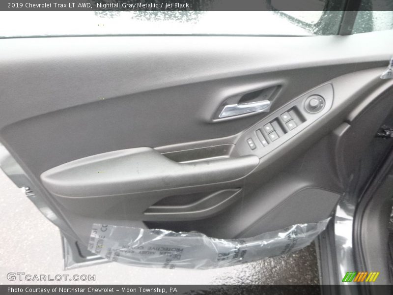 Nightfall Gray Metallic / Jet Black 2019 Chevrolet Trax LT AWD