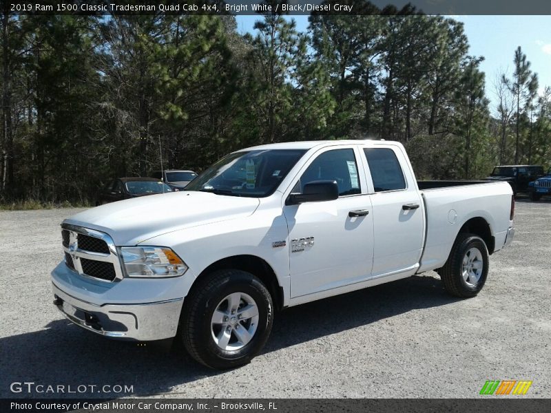 Bright White / Black/Diesel Gray 2019 Ram 1500 Classic Tradesman Quad Cab 4x4