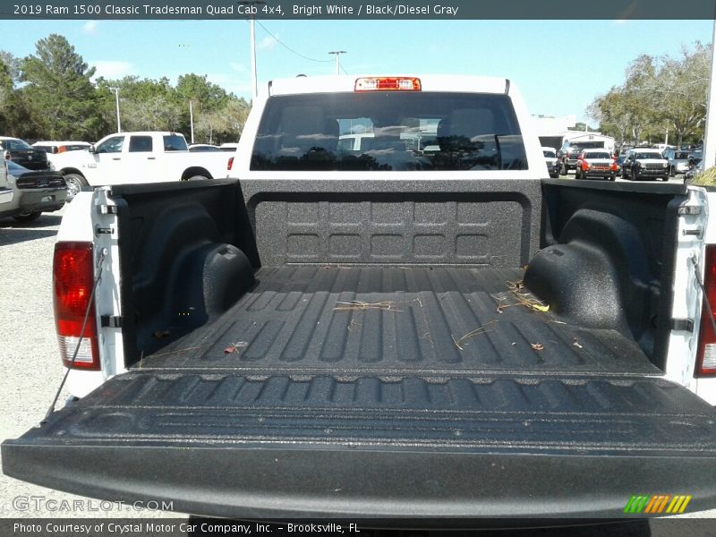 Bright White / Black/Diesel Gray 2019 Ram 1500 Classic Tradesman Quad Cab 4x4