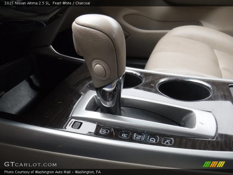 Pearl White / Charcoal 2015 Nissan Altima 2.5 SL