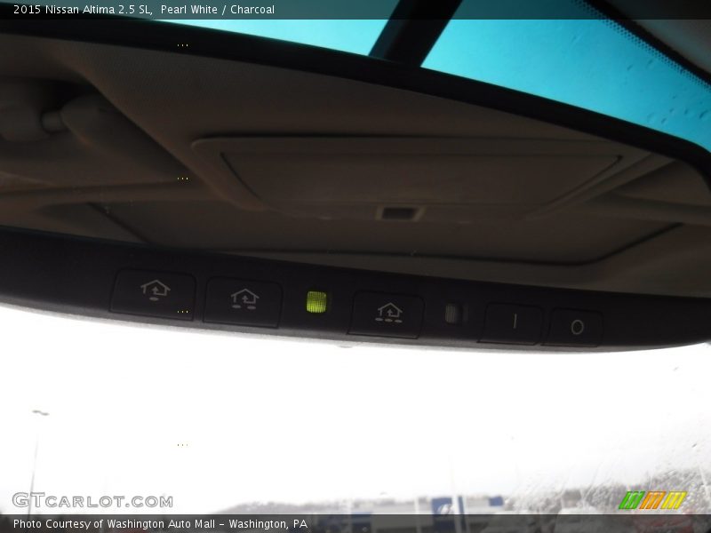 Pearl White / Charcoal 2015 Nissan Altima 2.5 SL