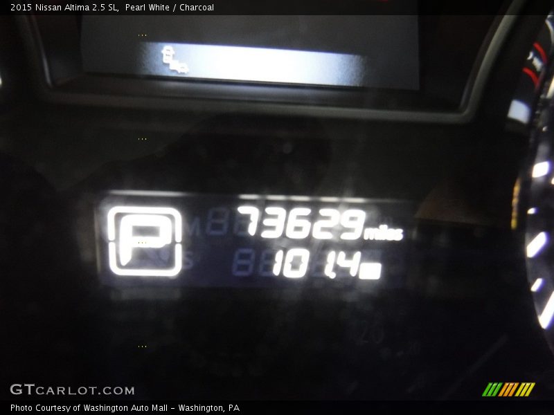 Pearl White / Charcoal 2015 Nissan Altima 2.5 SL