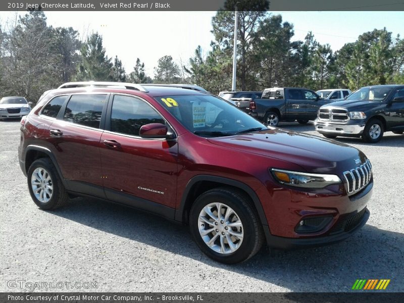 Velvet Red Pearl / Black 2019 Jeep Cherokee Latitude