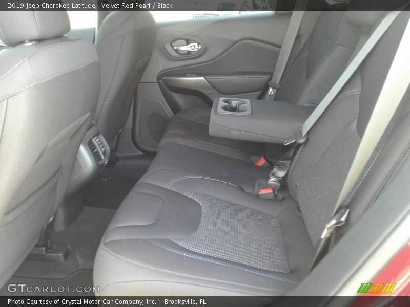 Velvet Red Pearl / Black 2019 Jeep Cherokee Latitude