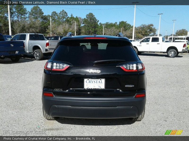 Diamond Black Crystal Pearl / Black 2019 Jeep Cherokee Latitude