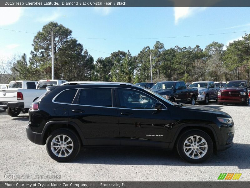 Diamond Black Crystal Pearl / Black 2019 Jeep Cherokee Latitude