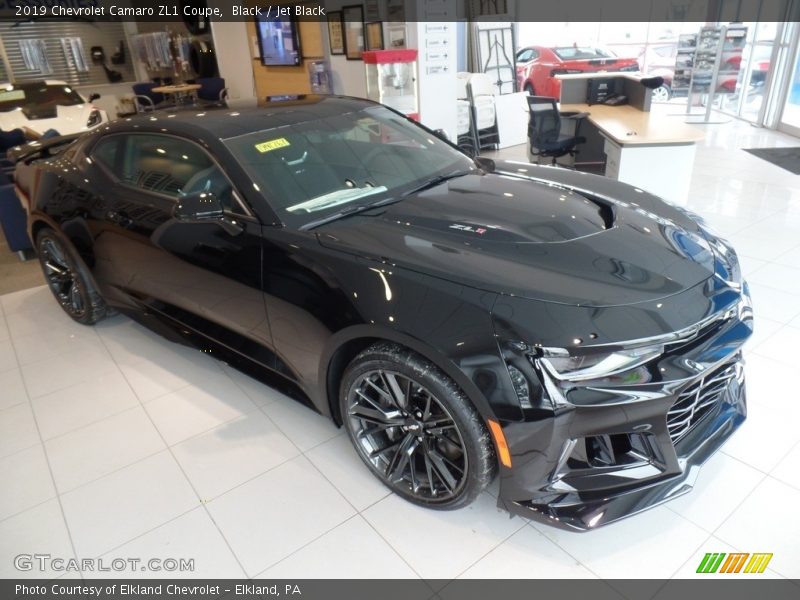 Black / Jet Black 2019 Chevrolet Camaro ZL1 Coupe