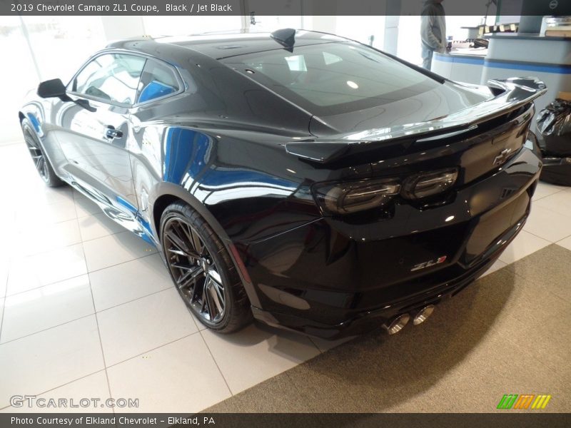 Black / Jet Black 2019 Chevrolet Camaro ZL1 Coupe