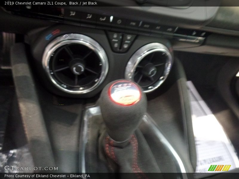 Black / Jet Black 2019 Chevrolet Camaro ZL1 Coupe