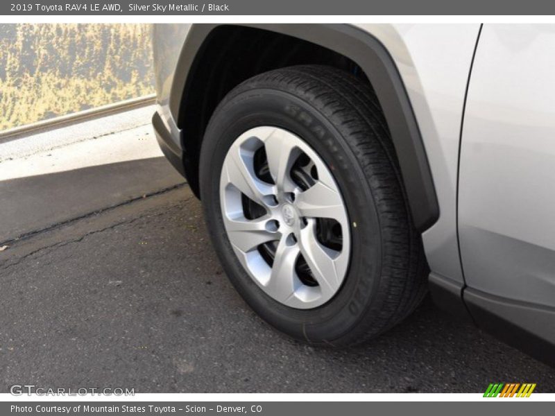 Silver Sky Metallic / Black 2019 Toyota RAV4 LE AWD