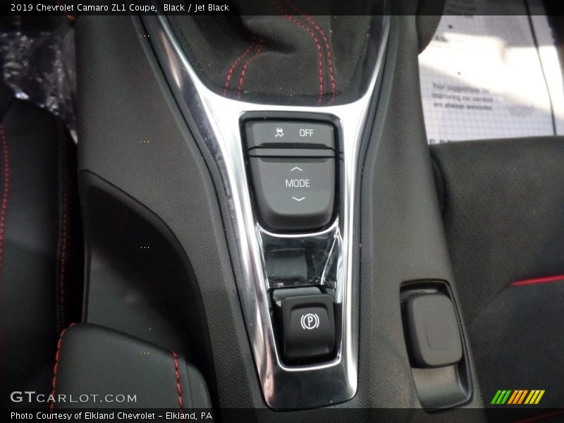 Black / Jet Black 2019 Chevrolet Camaro ZL1 Coupe