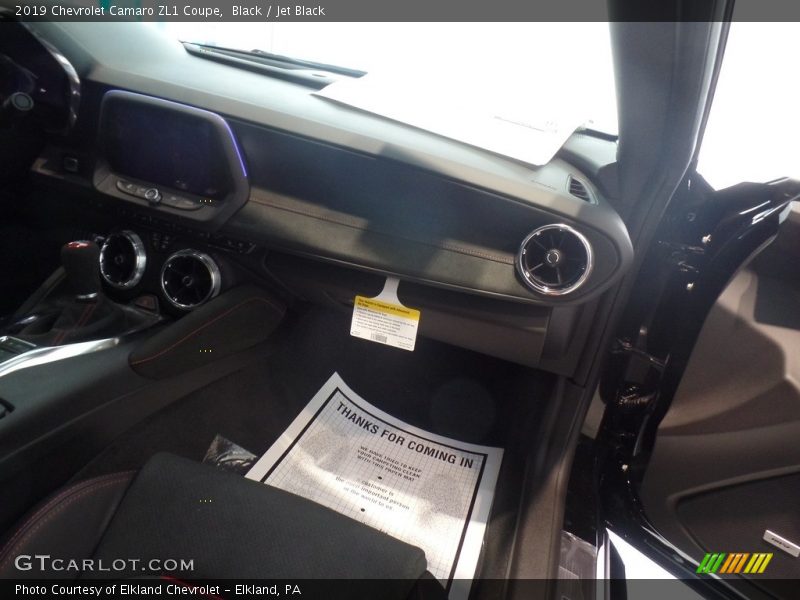Black / Jet Black 2019 Chevrolet Camaro ZL1 Coupe
