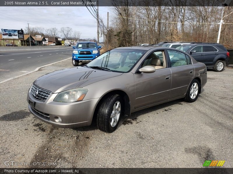 Coral Sand Metallic / Blond 2005 Nissan Altima 2.5 S