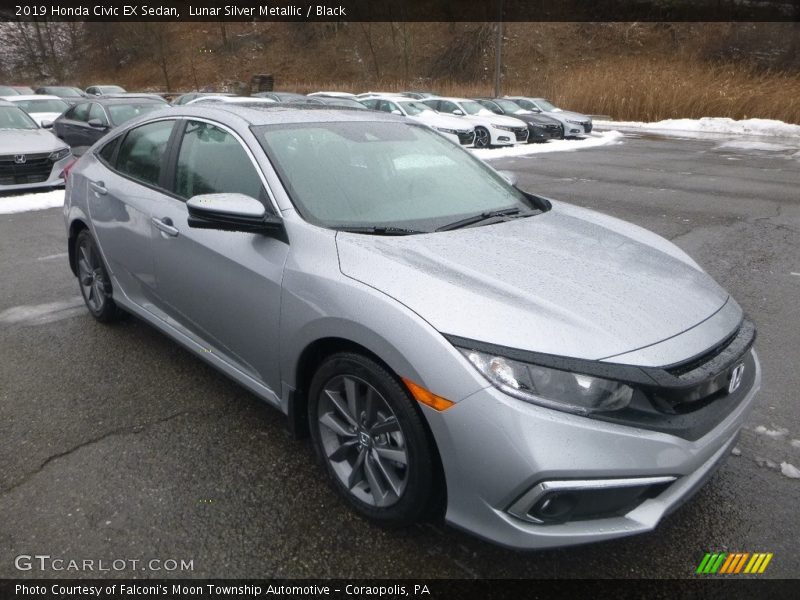 Front 3/4 View of 2019 Civic EX Sedan
