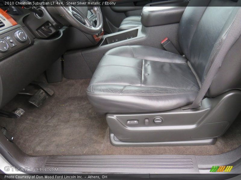 Sheer Silver Metallic / Ebony 2010 Chevrolet Suburban LT 4x4