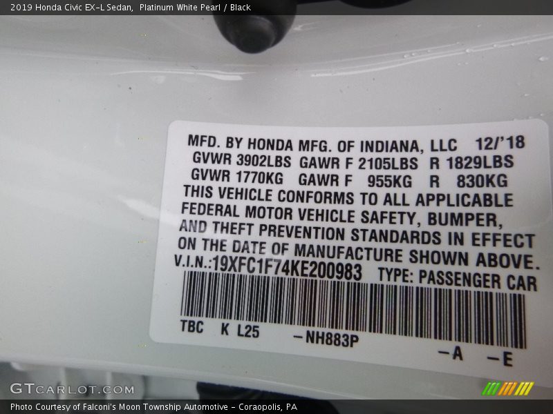Platinum White Pearl / Black 2019 Honda Civic EX-L Sedan