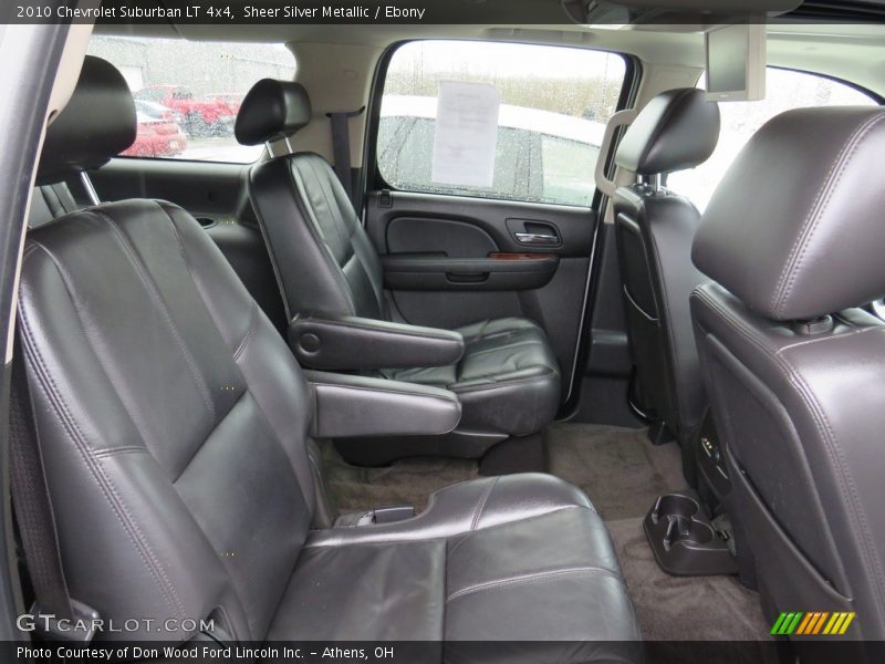 Sheer Silver Metallic / Ebony 2010 Chevrolet Suburban LT 4x4