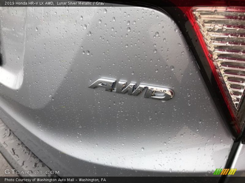 Lunar Silver Metallic / Gray 2019 Honda HR-V LX AWD