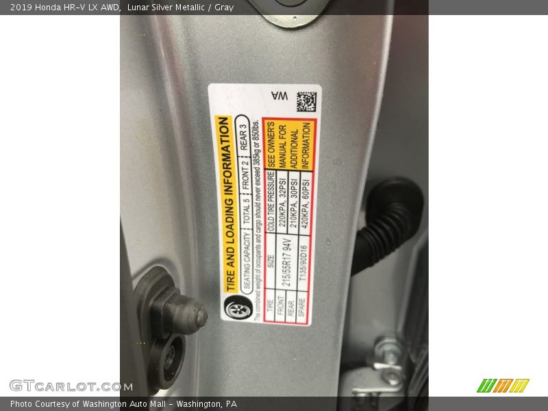 Lunar Silver Metallic / Gray 2019 Honda HR-V LX AWD