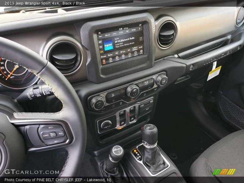 Black / Black 2019 Jeep Wrangler Sport 4x4