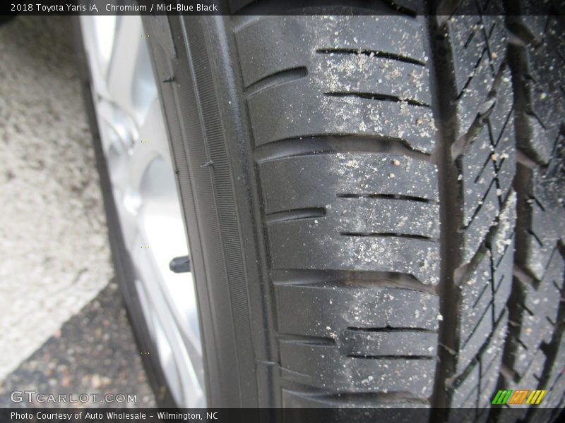 Chromium / Mid-Blue Black 2018 Toyota Yaris iA