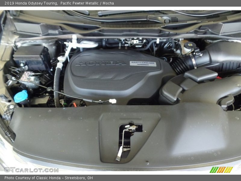 Pacific Pewter Metallic / Mocha 2019 Honda Odyssey Touring