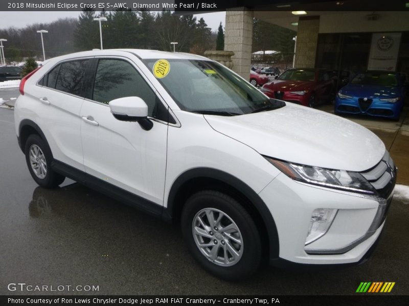 Front 3/4 View of 2018 Eclipse Cross ES S-AWC