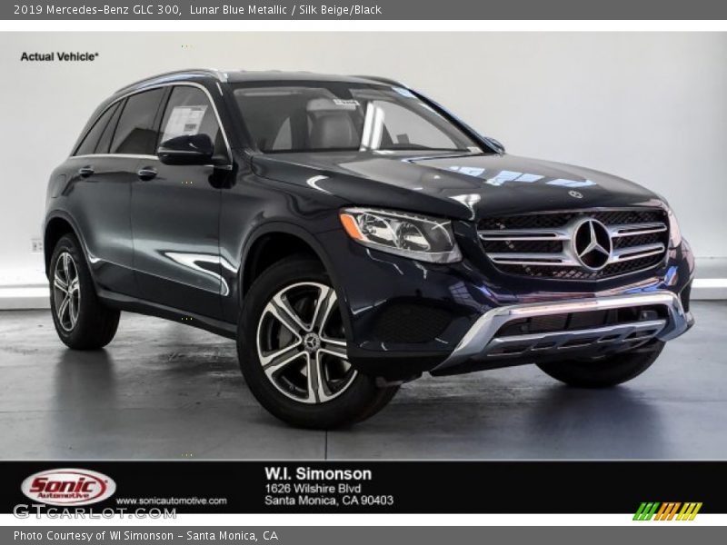 Lunar Blue Metallic / Silk Beige/Black 2019 Mercedes-Benz GLC 300