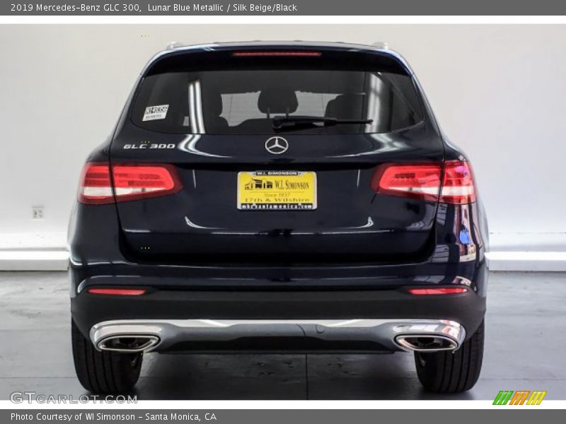 Lunar Blue Metallic / Silk Beige/Black 2019 Mercedes-Benz GLC 300