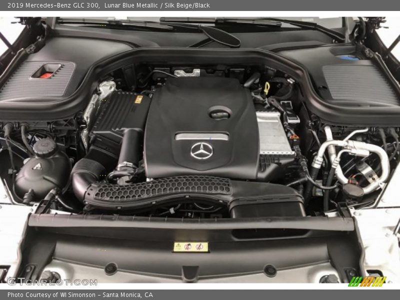 Lunar Blue Metallic / Silk Beige/Black 2019 Mercedes-Benz GLC 300