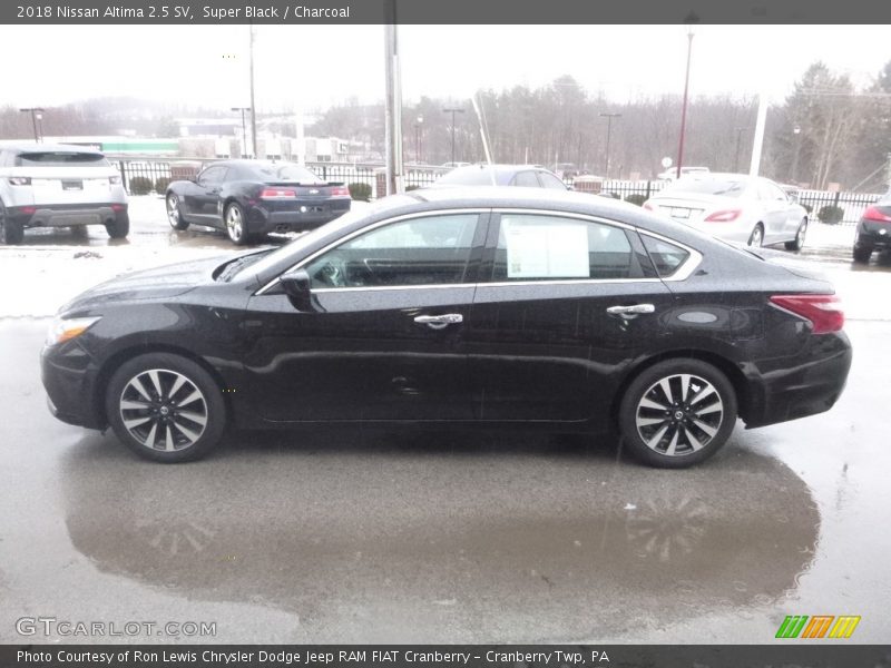 Super Black / Charcoal 2018 Nissan Altima 2.5 SV