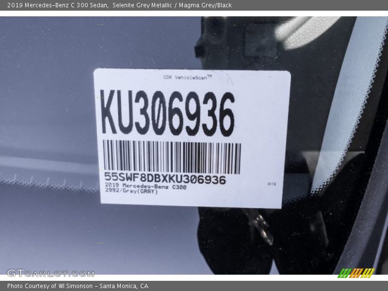 Selenite Grey Metallic / Magma Grey/Black 2019 Mercedes-Benz C 300 Sedan