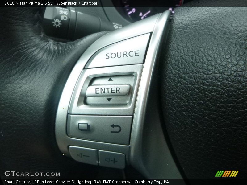 Super Black / Charcoal 2018 Nissan Altima 2.5 SV
