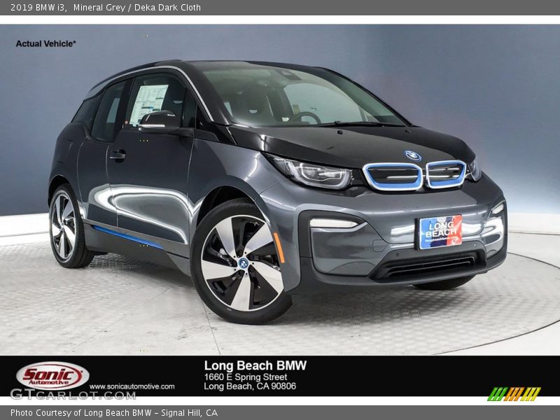 Mineral Grey / Deka Dark Cloth 2019 BMW i3