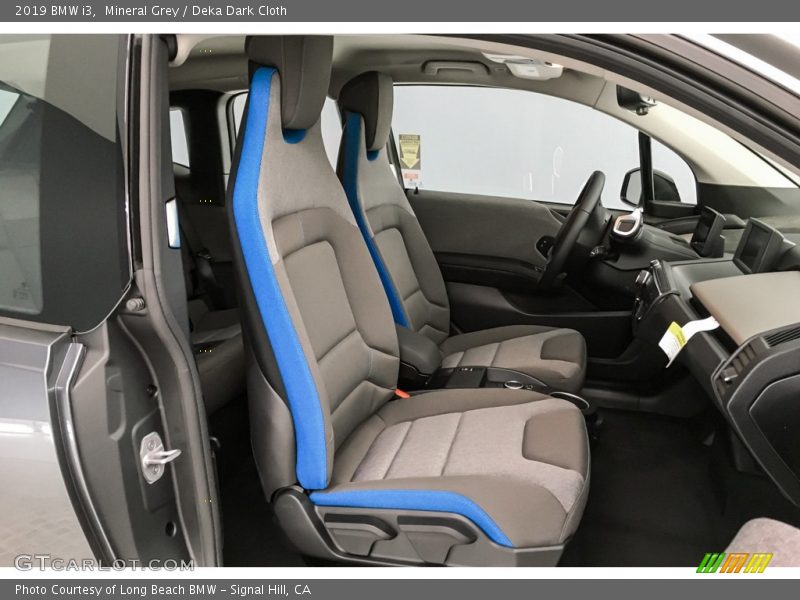Mineral Grey / Deka Dark Cloth 2019 BMW i3