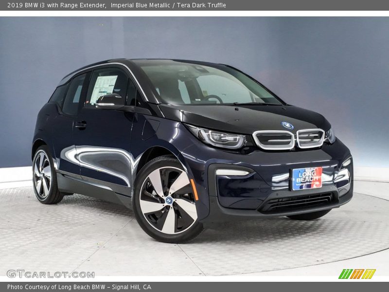 Front 3/4 View of 2019 i3 with Range Extender