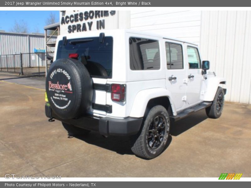 Bright White / Black 2017 Jeep Wrangler Unlimited Smoky Mountain Edition 4x4