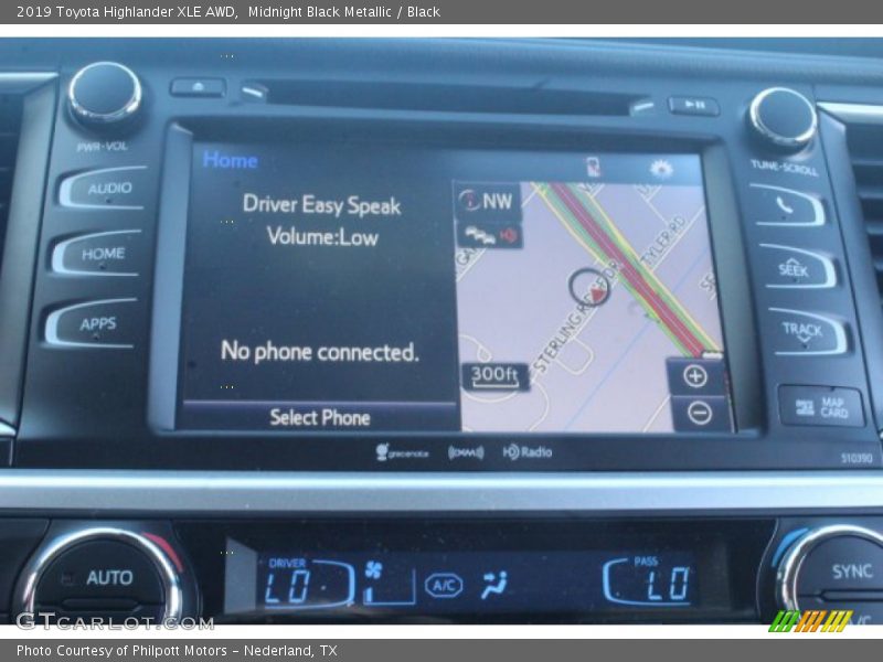 Midnight Black Metallic / Black 2019 Toyota Highlander XLE AWD