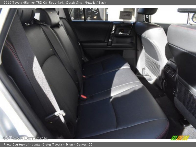 Classic Silver Metallic / Black 2019 Toyota 4Runner TRD Off-Road 4x4