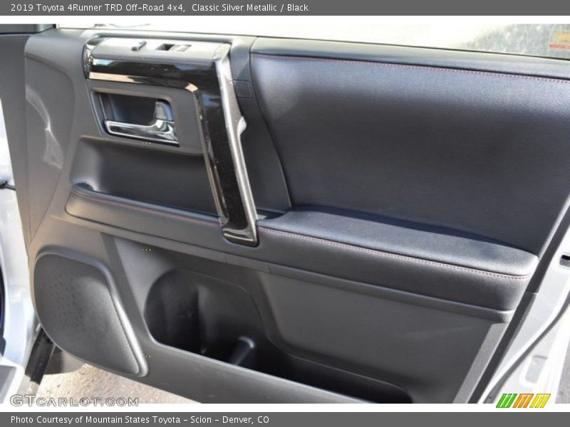 Classic Silver Metallic / Black 2019 Toyota 4Runner TRD Off-Road 4x4